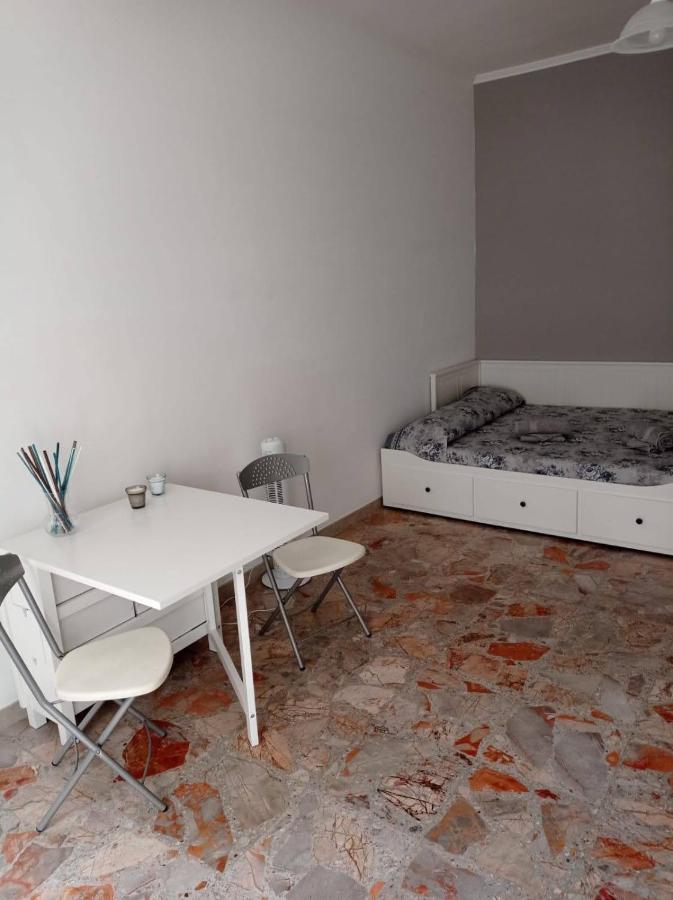Ostia Beach Cryptohouse المظهر الخارجي الصورة